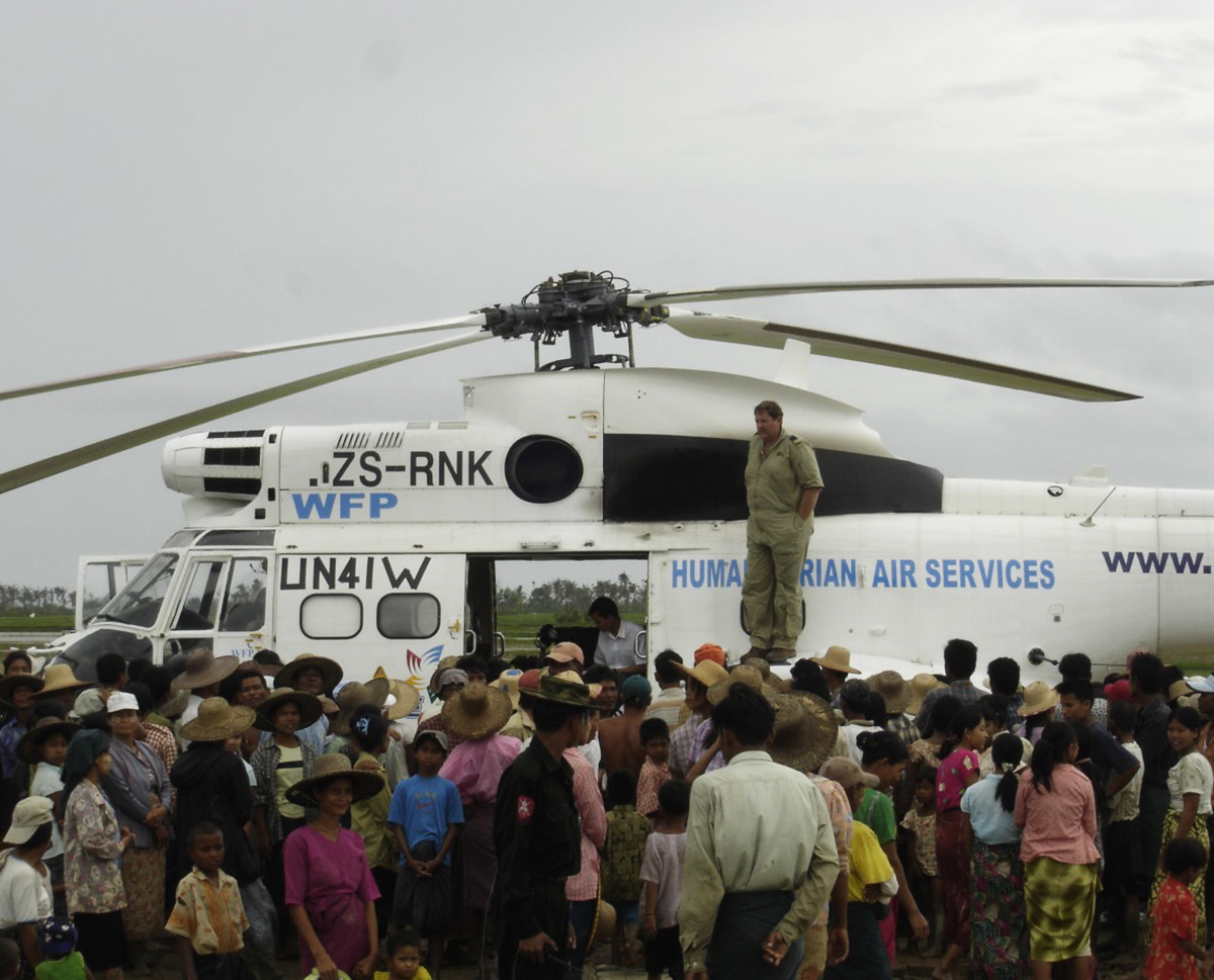 humanitarian-missions-02